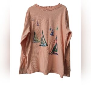 VINEYARD VINES GIRL'S LONG SLEEVE T-SHIRT WITH SAILBOATS. SIZE SMALL.